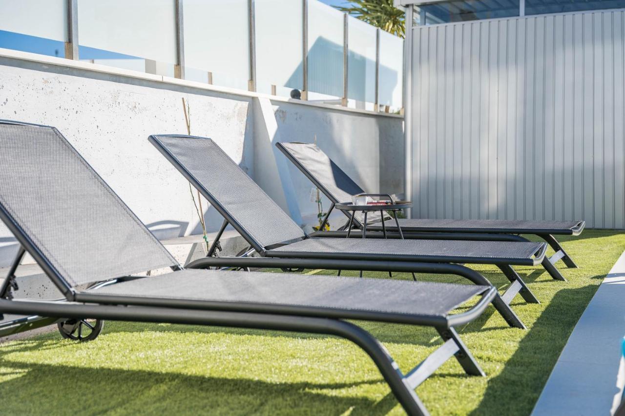 Poolside loungers